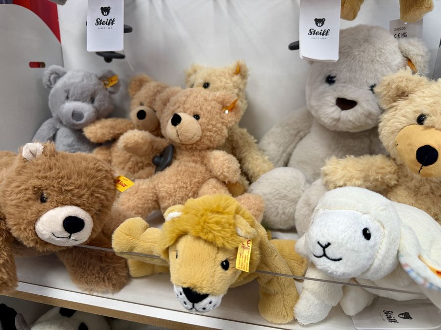 Steiff Kuscheltiere bei KAUFFMANN spielen & schenken in Renningen